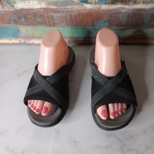 Obeo sandals shoes for women size 9N